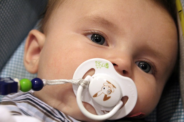 The dummy debate: do dummies cause speech problems?